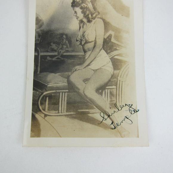 Shirley Temple Bikini Swimsuit Lounge Hollywood Actress Portrait Vintage 1940s - Picture 3 of 12